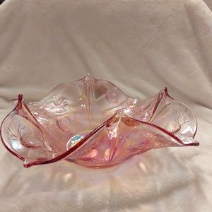 Fenton glass bowl (Carnival Glass in Pink Opalescent)